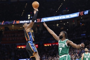 霍里：布朗攻防一体应该拿MVP 不认为联盟还会再让SGA拿