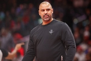 乌度卡直言球队已失去强硬特质 仅剩19场比赛火箭能否找回血性？