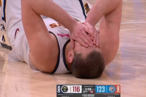 阿德尔曼谈多特恶犯约基奇：每次和他们打比赛都会发生这种事