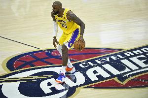 沃尔：我认为詹姆斯下赛季将重返克利夫兰 在那里结束生涯