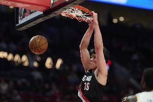 5分！杨瀚森工作室：每一分钟都全力以赴 每一步成长都有迹可循