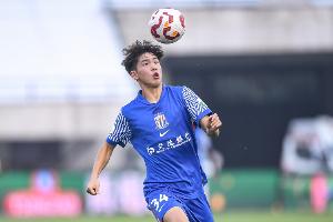 盐城响水队公布盐城超名单，申花球员刘诚宇在列