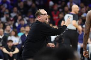 马克西大帝乔治缺阵！纳斯：恐慌不会对任何人有帮助 要面对现实