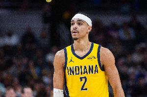 无伤病信息报道！内姆哈德7中6&10罚9中怒轰23分 下半场未上场