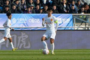 向余望战铁人赛前：主场作战很有信心，自己会尽快适应中超节奏