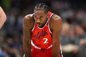 超稳机器人！小卡连续44场得分20+ 与麦卡杜并列队史第一！