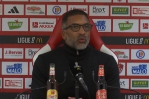 马赛主帅：我们需要主场球迷们的支持，让球队实现晋级欧冠的目标