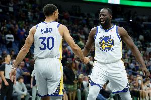 库里：如果说我在进攻端重新定义了篮球 那追梦在防守端也做到了