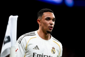 杰拉德：阿诺德落选我很意外，英格兰最优秀的35名球员难道没他？