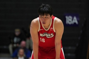 在G联盟有何收获？杨瀚森：篮下得要住位置 给身体 撞不过也得撞