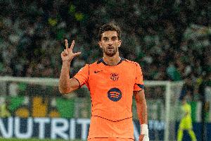 阿斯：巴萨中锋位置遇危机，莱万与费兰双双哑火