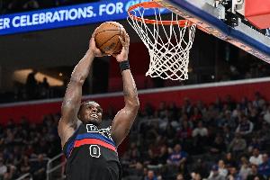 杜伦：经历昨天难过的失利后 我把今天的比赛当成季后赛来对待