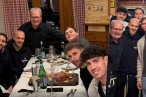 罗体：意大利多名球员聚餐放松，维卡里奥现身引发转会国米传闻