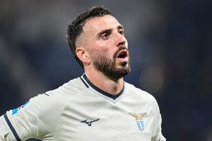 记者：国米将吉拉、索勒视为巴斯托尼替代者候选