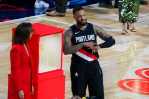 这么夸张？！利拉德晒投篮训练数据：1090投1000中！命中率92%！