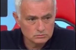 被波尔图助教骂是叛徒！穆里尼奥：无法接受，我背叛了什么？