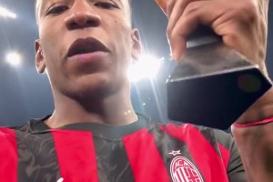 职业生涯最重要进球之一！埃斯图皮尼安赛后有话说~