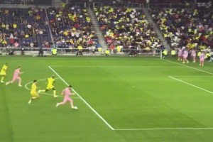 差点啊！梅西今天比赛距离900球最近的机会