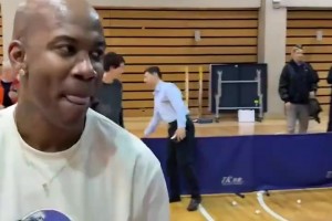 一言难尽！马布里和甜茶的乒乓球对战！