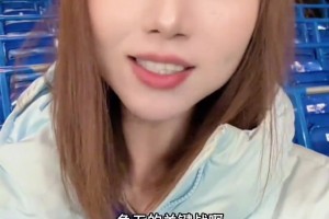 女博主青书现场破防：现在是2023年吗，罗塞尼尔你是波特吗？