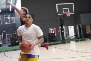 库里老爹戴尔库里！老库里身上也有一股别样的气质