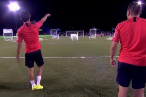 教科书般的姿势！名场面：菲利克斯远距离命中横梁！