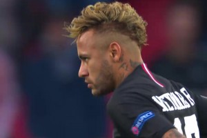 正因短暂所以璀璨！巴黎内马尔的经典单场表演！