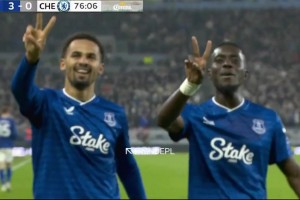 恩迪亚耶和加纳庆祝动作：我们有两个非洲杯冠军，而不仅仅是一个