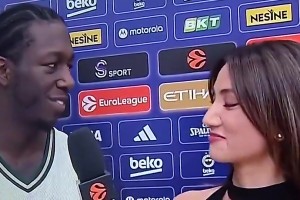 颜值真不赖申京闺蜜、土耳其美女记者Aksoy曾采访纳恩~