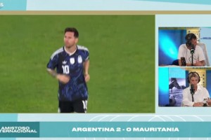 终于等到你！梅西下半场替补登场全场鼓掌！